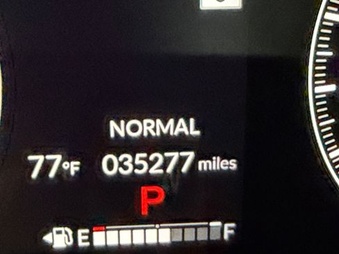 Used 2023 Honda HR-V Sport image 2