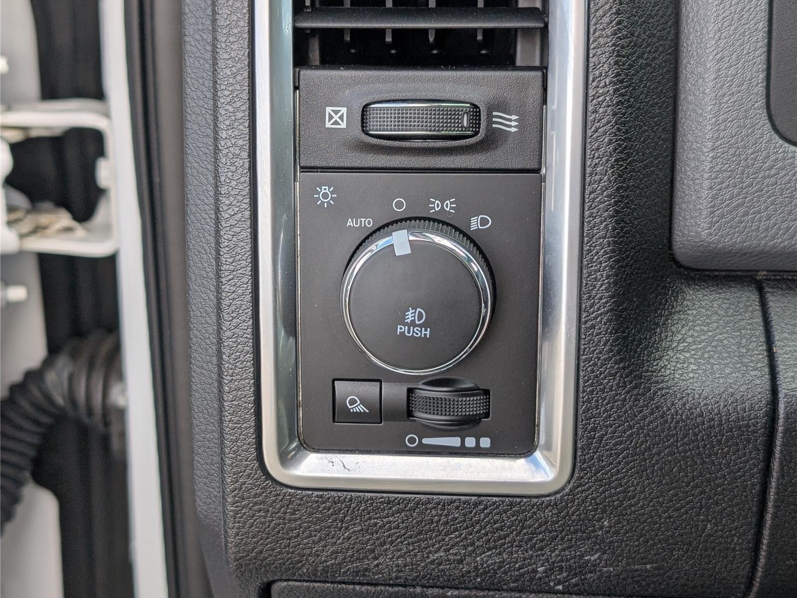 Used 2017 RAM 1500 Big Horn AWD/4WD image 22
