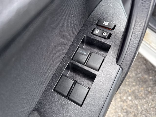 Used 2019 Toyota Corolla LE FWD image 23