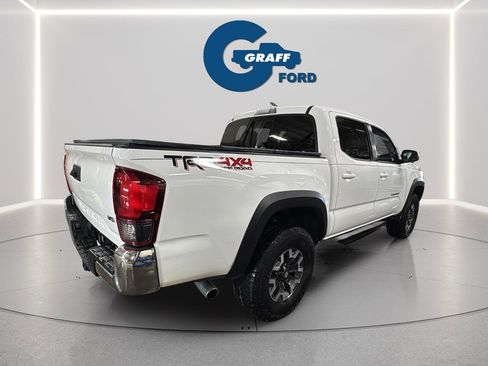 Used 2019 Toyota Tacoma SR image 5