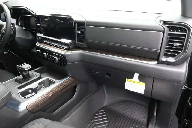 New 2026 Chevrolet Silverado 1500 RST w/ Safety Package AWD/4WD image 31
