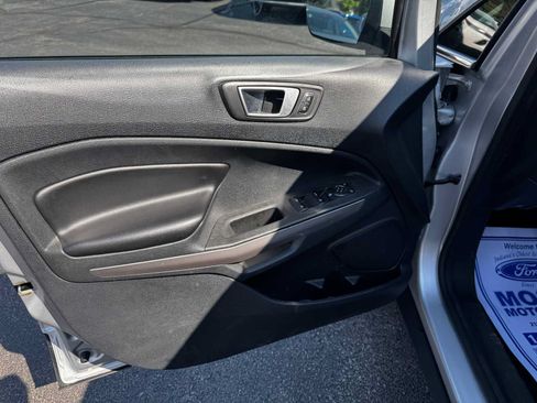Used 2020 Ford EcoSport Titanium AWD/4WD image 15