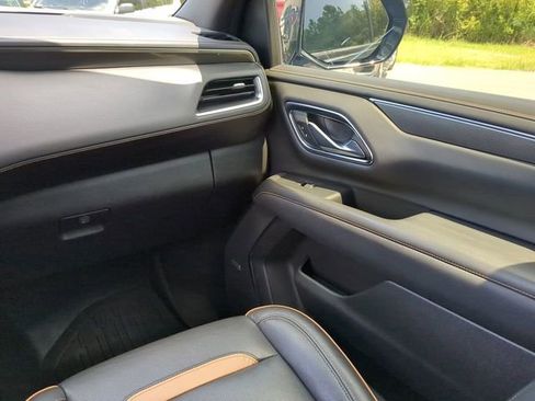 Used 2021 GMC Yukon AT4 image 18