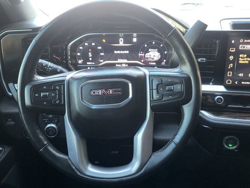 Used 2022 GMC Sierra 1500 Elevation w/ LPO, Elevation Black Package image 25