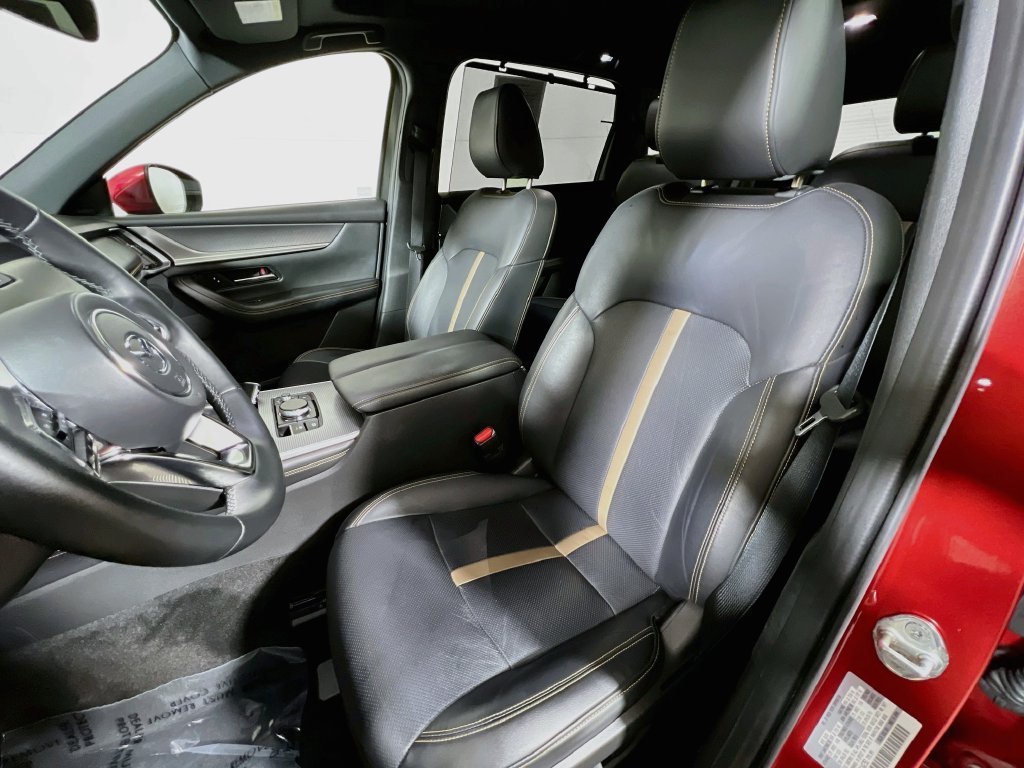 Used 2024 MAZDA CX-90 Plug-In Hybrid w/ Premium Plus AWD/4WD image 19