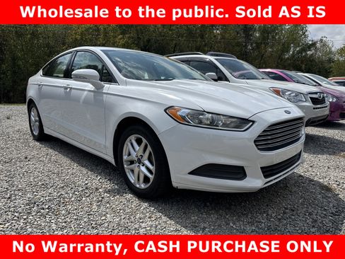 Used 2014 Ford Fusion SE FWD image 1