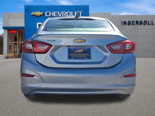 Used 2018 Chevrolet Cruze LS FWD image 21