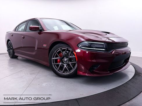 Used 2017 Dodge Charger R/T Scat Pack RWD image 1
