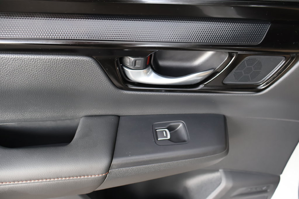 Used 2025 Honda CR-V Sport Touring image 50
