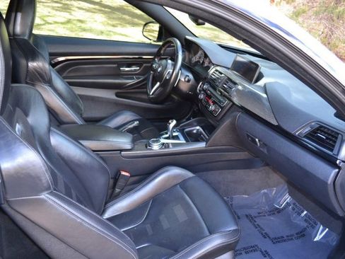Used 2015 BMW M4 Coupe image 33