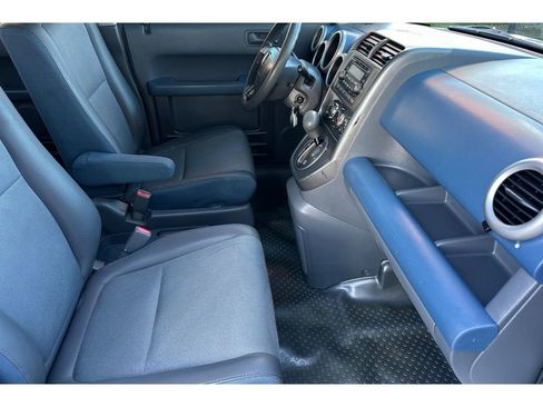 Used 2004 Honda Element EX image 18