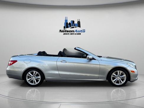 Used 2011 Mercedes-Benz E 350 Cabriolet image 2