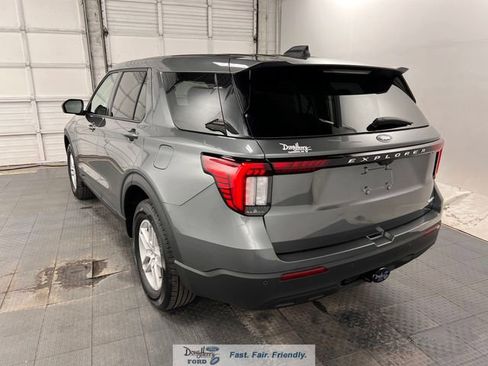 New 2026 Ford Explorer Active AWD/4WD image 6