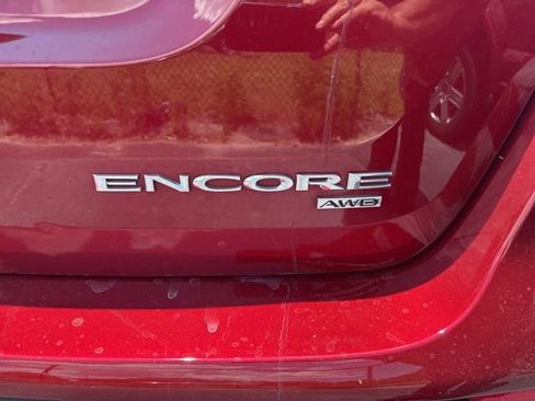 Used 2021 Buick Encore Preferred AWD/4WD image 6
