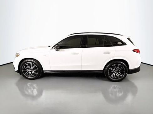 Used 2025 Mercedes-Benz GLC 43 AMG 4MATIC image 4