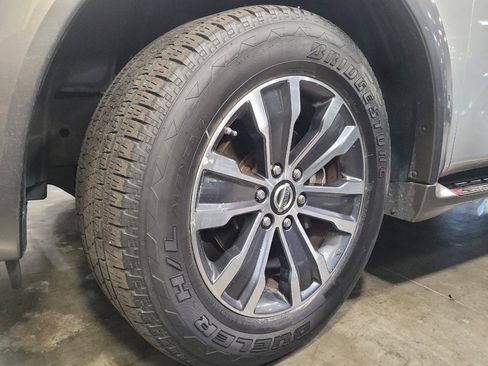 Used 2017 Nissan Armada SL RWD image 31