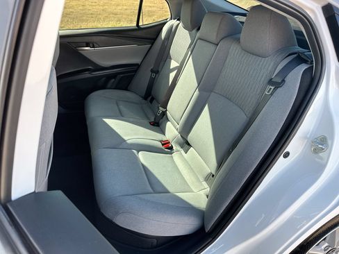 Used 2025 Toyota Camry LE w/ Convenience Package FWD image 20