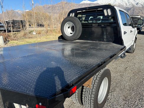 Used 2020 Ford F350 XL w/ Power Equipment Group image 28