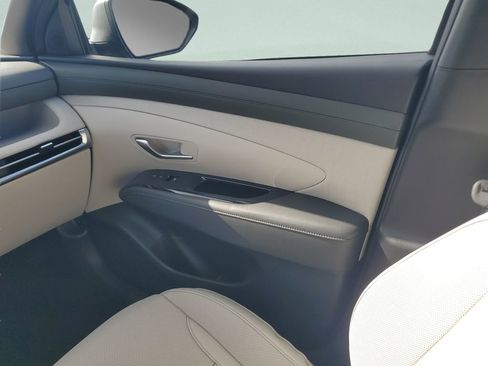 Certified 2026 Hyundai Tucson Limited image 12