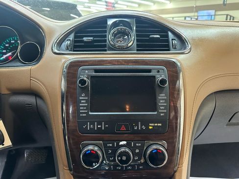 Used 2015 Buick Enclave Leather AWD/4WD image 27