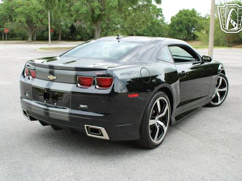 Used 2011 Chevrolet Camaro SS w/ RS Package image 31
