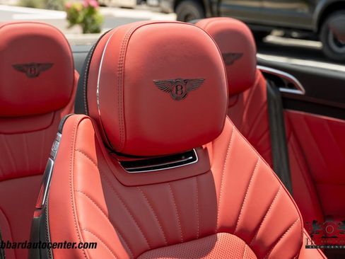 Used 2024 Bentley Continental GT V8 AWD/4WD image 26