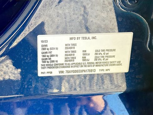 Used 2023 Tesla Model Y Long Range image 41