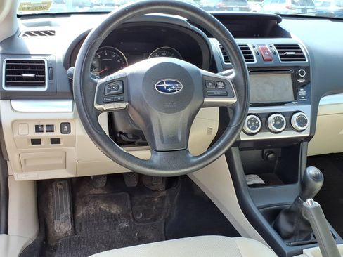 Used 2015 Subaru Crosstrek 2.0i Premium AWD/4WD image 10
