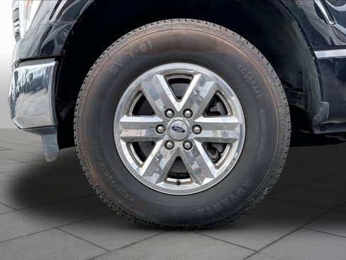 Used 2021 Ford F150 XLT AWD/4WD image 11