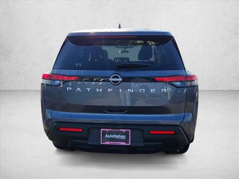 New 2025 Nissan Pathfinder S image 8