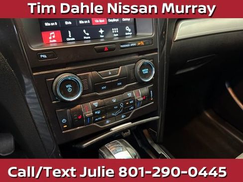 Used 2017 Ford Explorer XLT w/ Equipment Group 202A AWD/4WD image 29