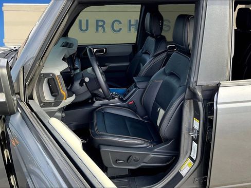 Used 2022 Ford Bronco Badlands image 23