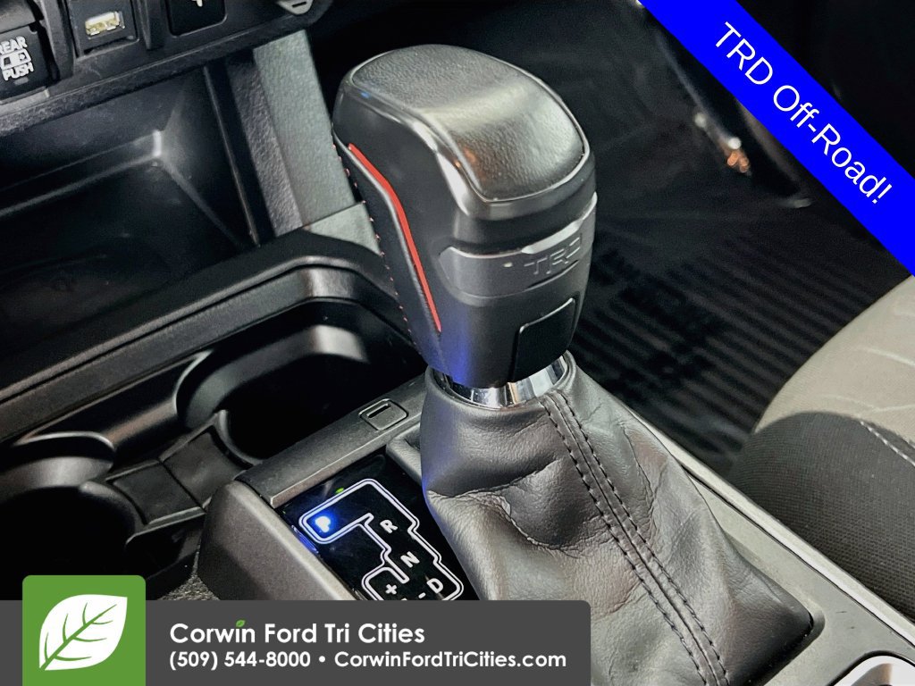 Used 2022 Toyota Tacoma TRD Off-Road AWD/4WD image 9