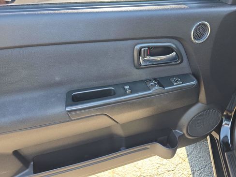 Used 2011 Chevrolet Colorado LT w/ Power Convenience Package AWD/4WD image 5