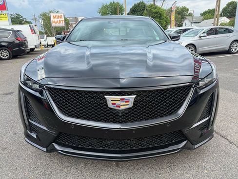 Used 2022 Cadillac CT5 V w/ Premium Package RWD image 2