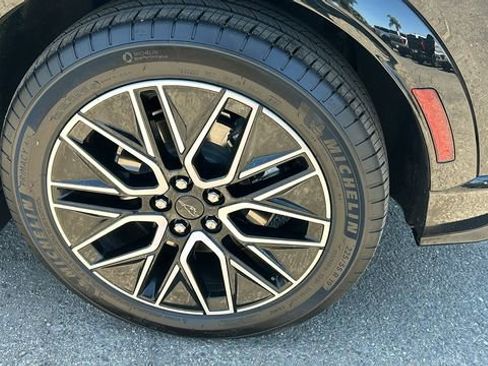 Used 2024 Ford Mustang Mach-E Premium image 6