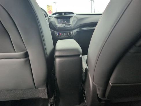 Used 2022 Chevrolet TrailBlazer RS image 30