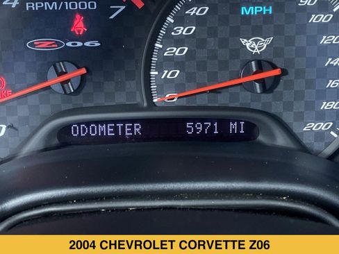 Used 2004 Chevrolet Corvette Z06 w/ Memory Package RWD image 4
