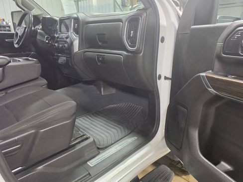 Used 2022 Chevrolet Silverado 2500 LT w/ Convenience Package AWD/4WD image 18