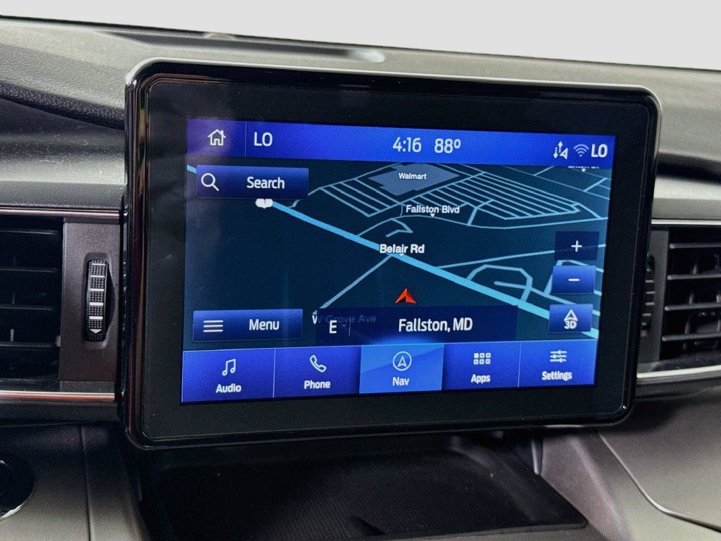 Used 2022 Ford Explorer XLT w/ Equipment Group 202A AWD/4WD image 5