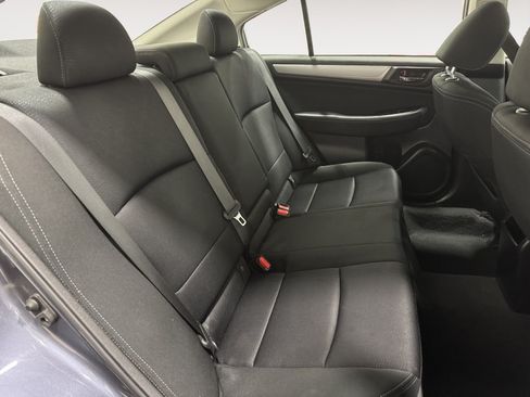 Used 2017 Subaru Legacy 2.5i Premium AWD/4WD image 19