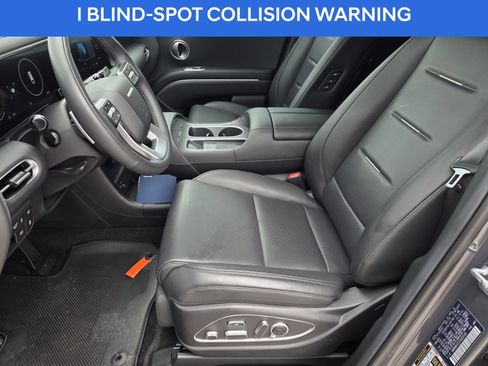 Certified 2026 Hyundai Palisade Calligraphy FWD image 12
