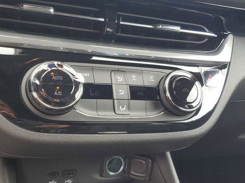 New 2026 Buick Envista Sport Touring w/ Advanced Safety Package image 22