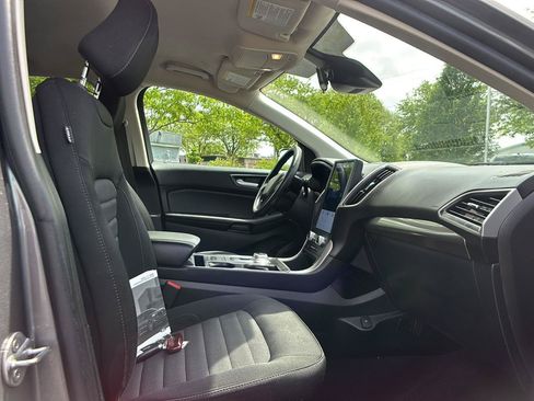 Used 2023 Ford Edge SE w/ Black Appearance Package AWD/4WD image 19