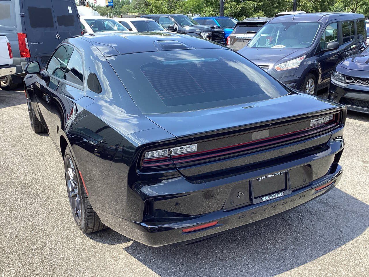Used 2025 Dodge Charger Daytona R/T w/ Quick Order Package 25M R/T AWD/4WD image 8