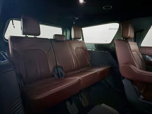 Used 2022 Ford Expedition Max Limited RWD image 34