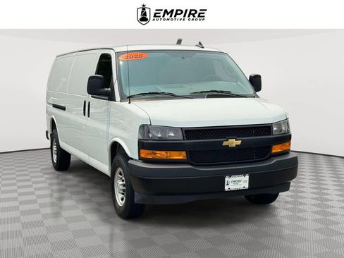 Used 2025 Chevrolet Express 2500 Extended w/ Driver Convenience Package RWD image 1