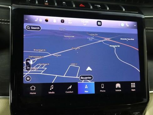 Used 2023 Jeep Grand Cherokee Limited w/ Trailer Tow Prep Group (B) AWD/4WD image 34