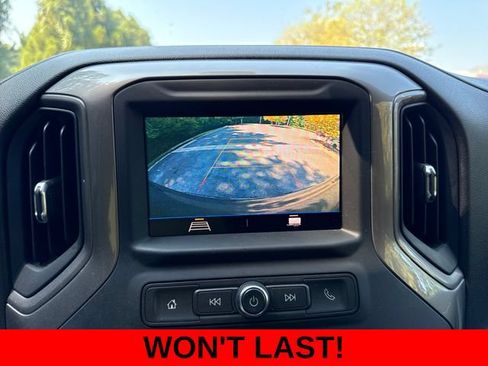 Used 2021 Chevrolet Silverado 1500 Custom AWD/4WD image 17