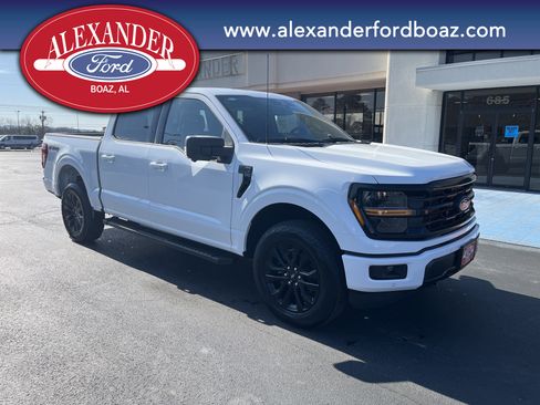 New 2026 Ford F150 XLT w/ Equipment Group 302A MID image 3